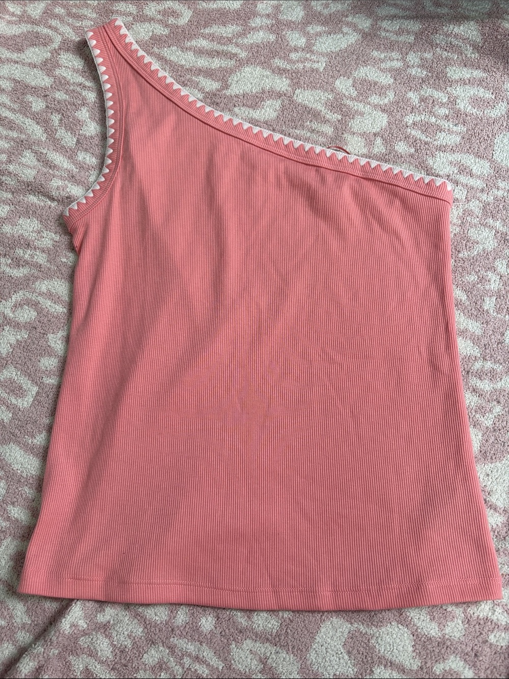 Old Navy One-Shoulder Ribbed Tank Top in Coral Pink with White Trim